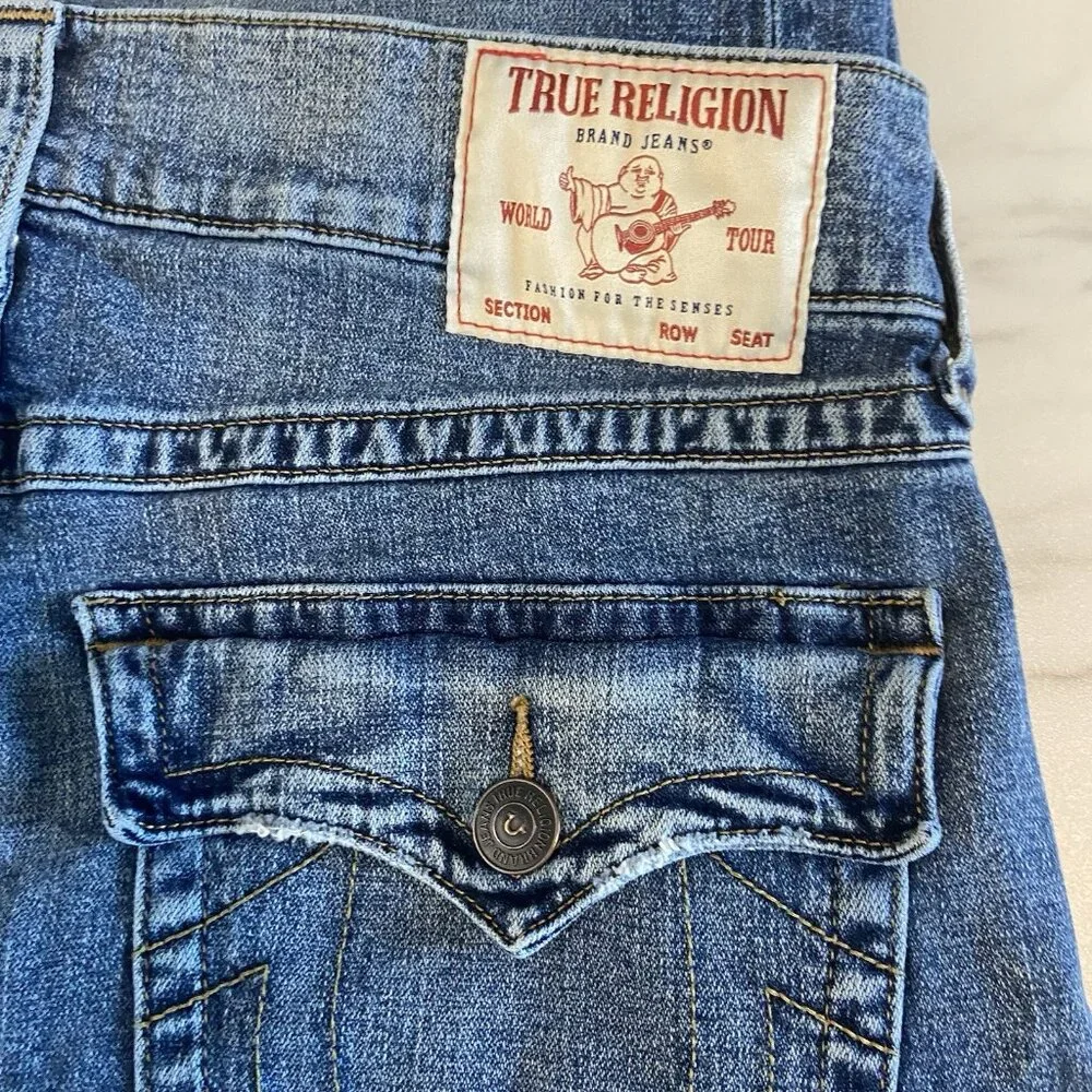 True Religion Ricky SN Flap Relaxed Straight‎ Jeans ($159) Medium Wash 34 X 34